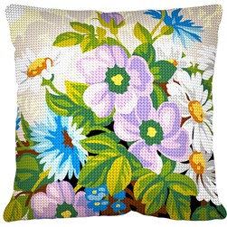 Coussin au demi point Margot Jolies fleurs du printemps
