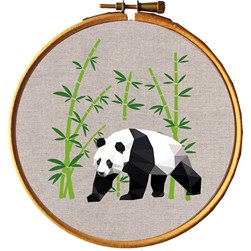 Kit broderie Traditionnelle Princesse Le panda dans la bambouseraie