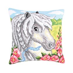 Coussin point de croix Collection d'art Le cheval blanc à la crinière tressée