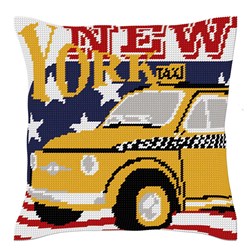 Coussin au demi point Luc Création Un taxi à New York