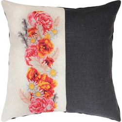 Coussin broderie Point de Croix Luca-S La guirlande de fleurs