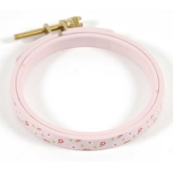 Tambours à broder DMC Cadre tambour en bois peint couleur rose pale