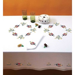 Nappe - Broderie Traditionnelle Luc Création Panier multiple