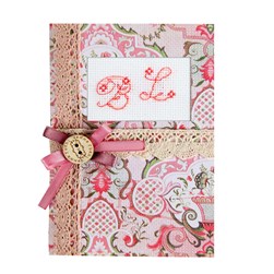 Cartes à broder Luca-S Des initiales en scapbooking