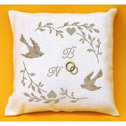 Coussin Broderie Mariage Planète Mauve Coussin de mariage duo de tourterelles