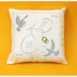 Coussin Broderie Mariage Luc Création Coussn envol des colombes