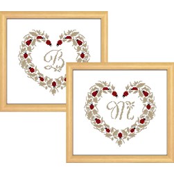 kit Point de croix Planète Mauve Initiale en cœur de coccinelles