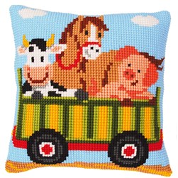 Coussin point de croix Vervaco Les animaux de la Ferme dans le wagon