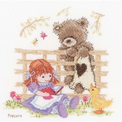 kit Point de croix Popcorn La poupée lit une histoire pour Popcorn