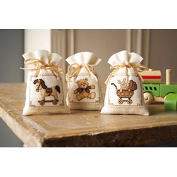 Sachets senteur à broder Vervaco Mes petits jouets de bois - lot 3