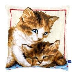 Coussin point de croix Vervaco jeux de chatons