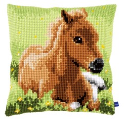 Coussin point de croix Vervaco Poulain en sieste