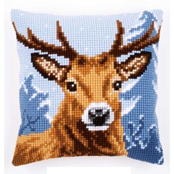 Coussin point de croix Vervaco Le cerf dans la forêt hivernale