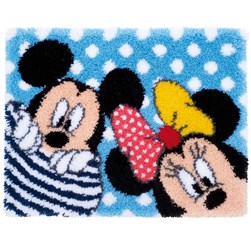 Tapis Point Noué Vervaco Le cache cache de Mickey et Minnie