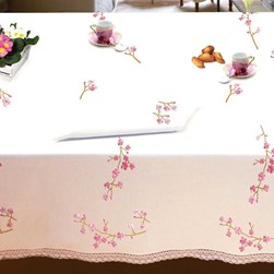 Serviette - Broderie Traditionnelle Luc Création Fleurs de cerisier